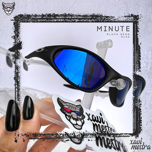 Minute Black Neon Blue