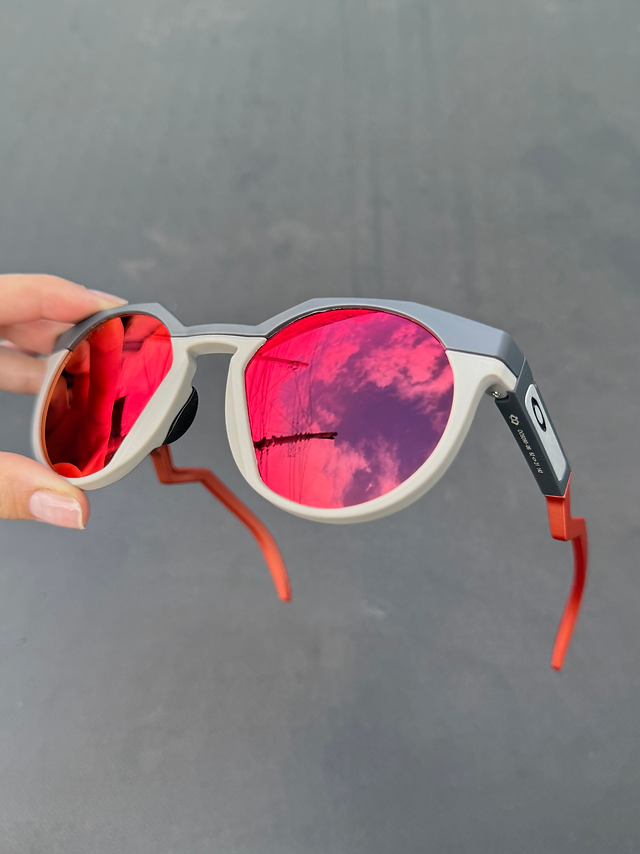 HSTN Matte Carbon Torch