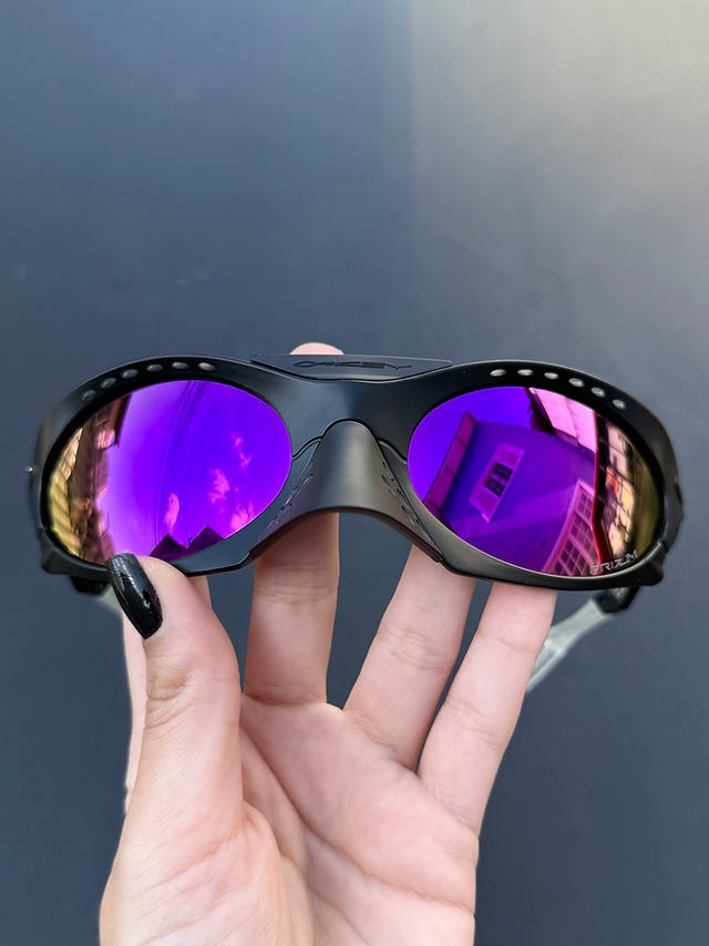 Plantaris Matte Black Violet