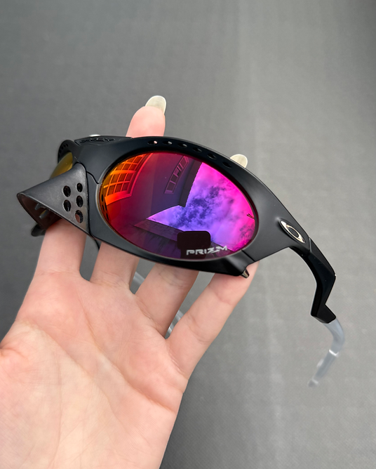 Plantaris Black Tanzanite